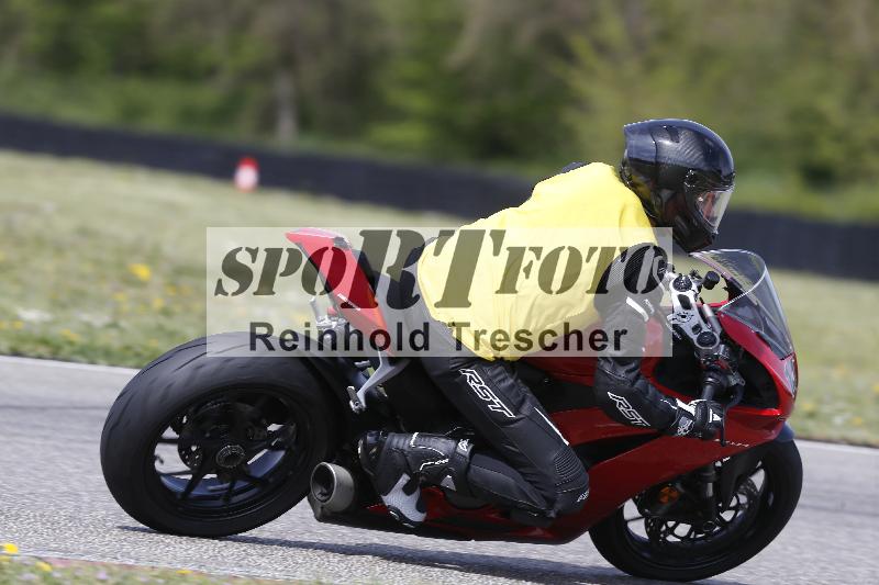 Archiv-2025/07 19.04.2025 Speer Racing ADR/Instruktorentraining/14